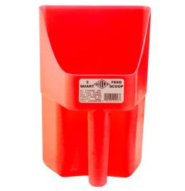Enclosed Poly Feed Scoop [Red] (3 Quart)